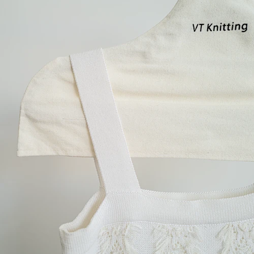 Cropped Knit Sweater Vest Cropped Knit Sweater Vest